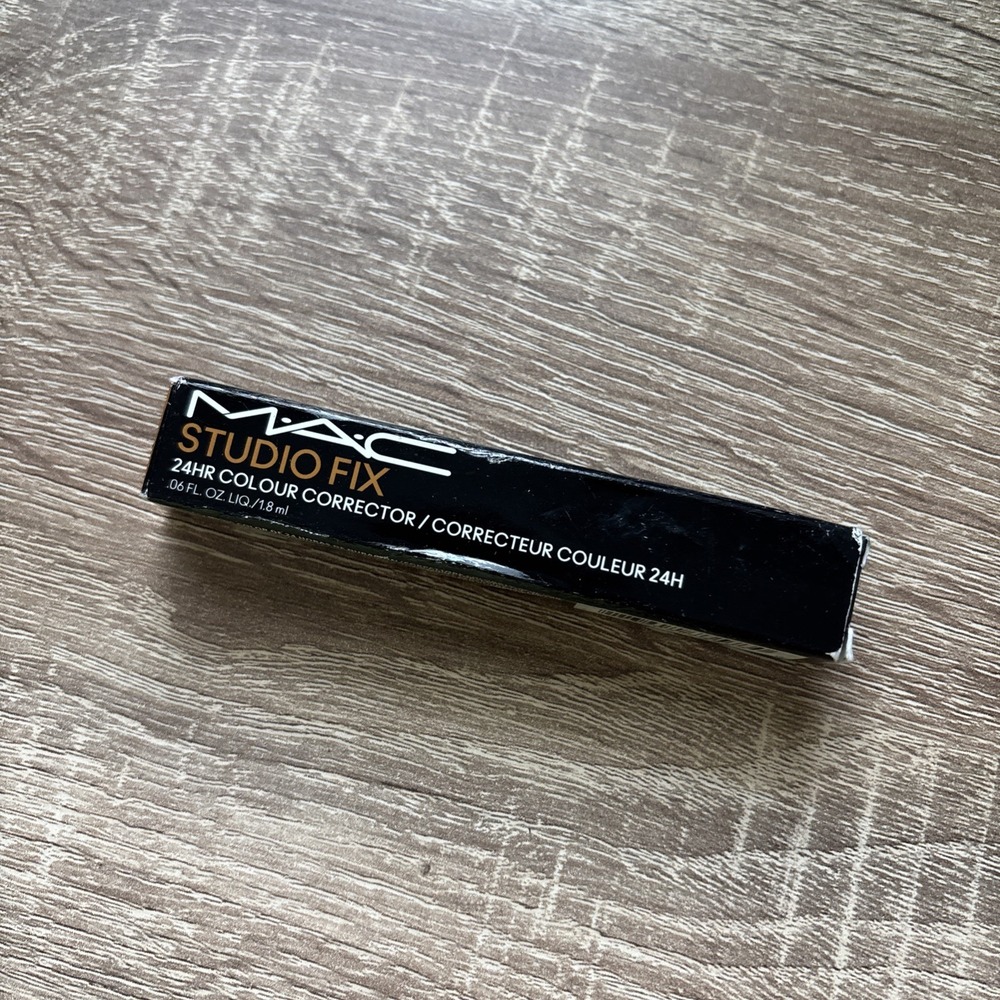 MAC Studio Fix 24HR Color Corrector OCHRE Corrects Dark Spots Medium to Deep NIB